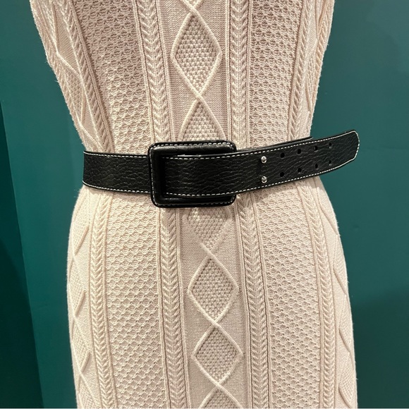 Talbots Belt Black Leather with Classic Leather Buckle Size S - Picture 2 of 9